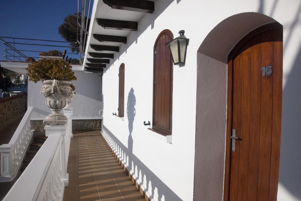 Hostal Mar De Frente Los Canos De Meca Zewnętrze zdjęcie
