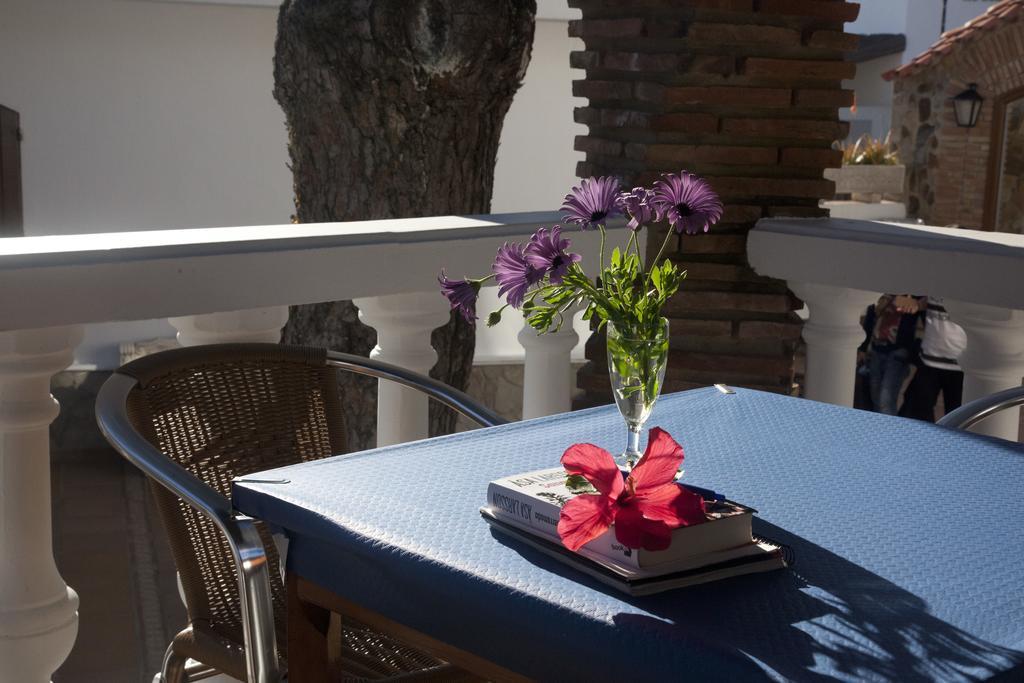 Hostal Mar De Frente Los Canos De Meca Zewnętrze zdjęcie