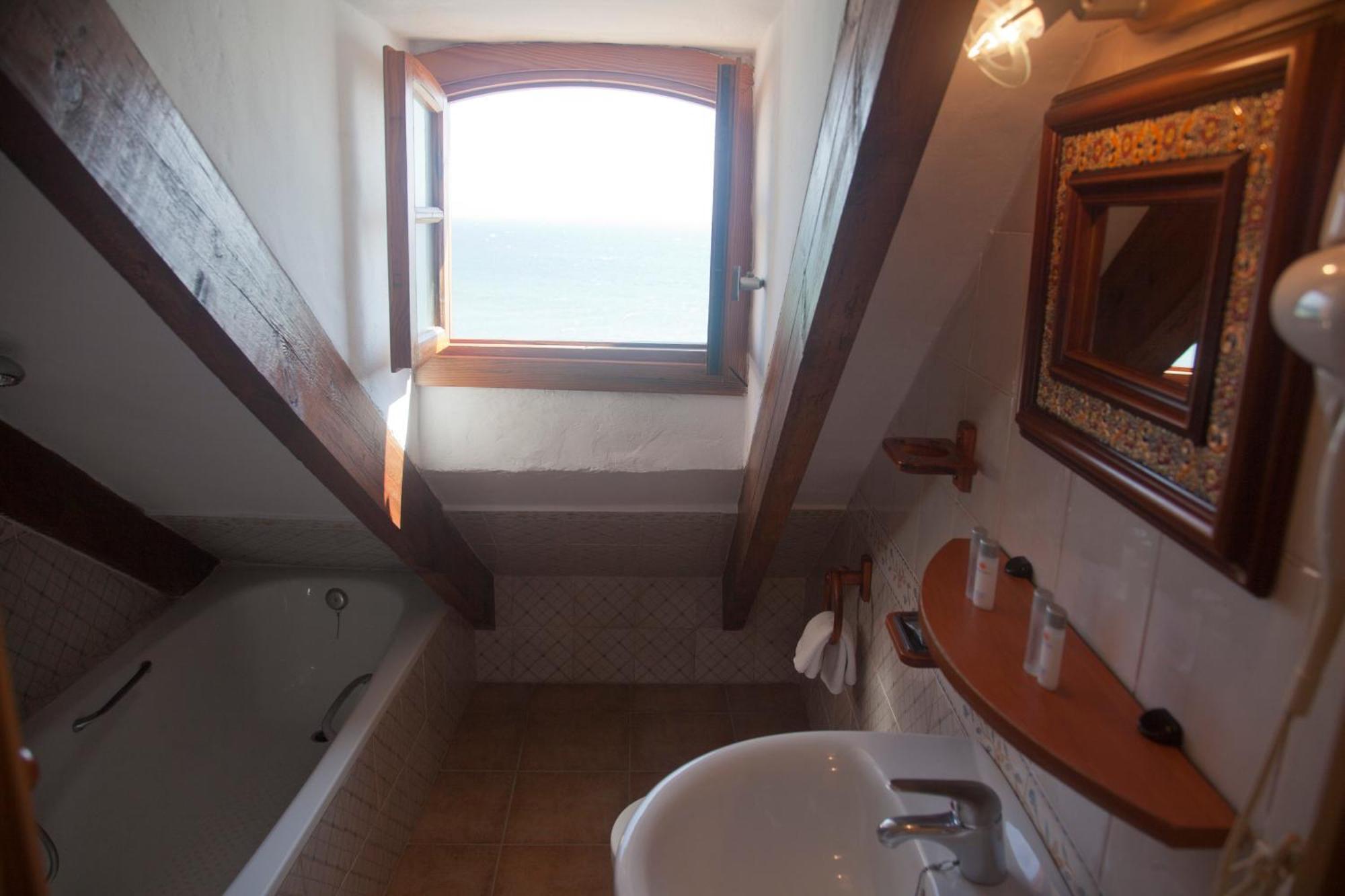Hostal Mar De Frente Los Canos De Meca Zewnętrze zdjęcie