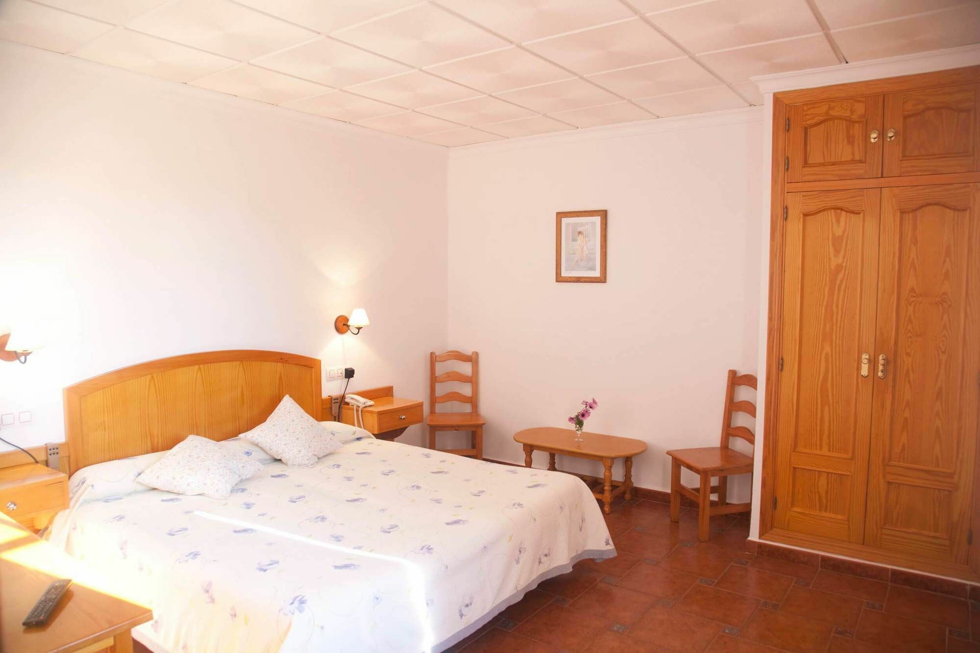Hostal Mar De Frente Los Canos De Meca Zewnętrze zdjęcie